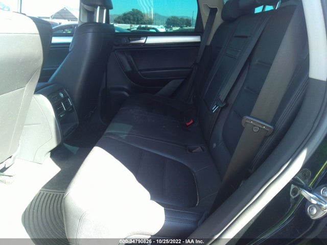 WVGEF9BP6CD006610 Volkswagen Touareg Sport