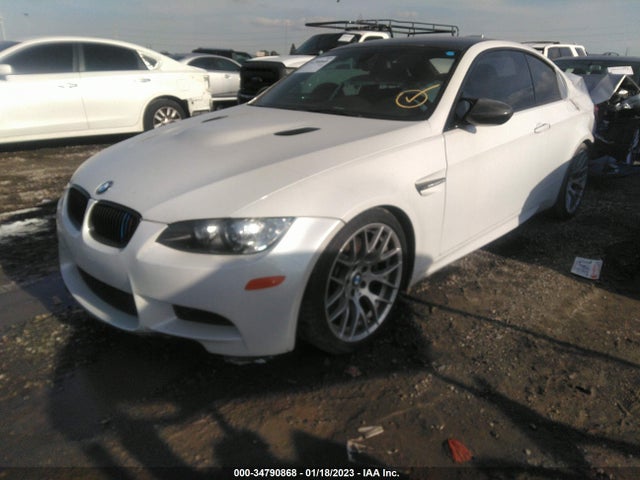 BMW M3 2012 WBSKG9C52CE798064 Image 2