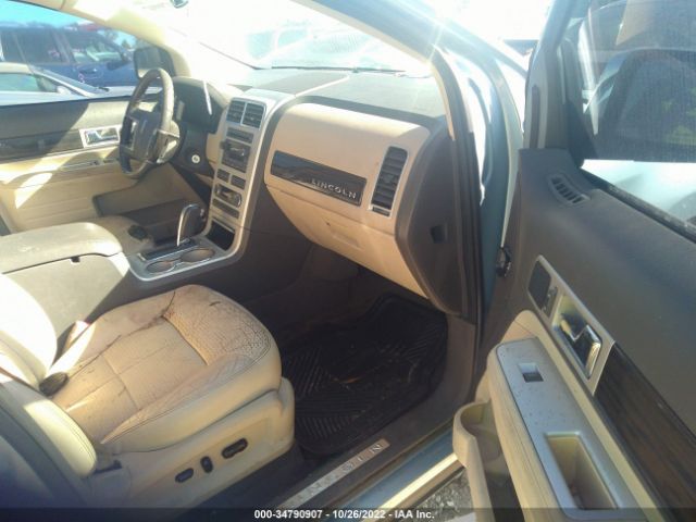 2LMDU68C88BJ16970 Lincoln MKX