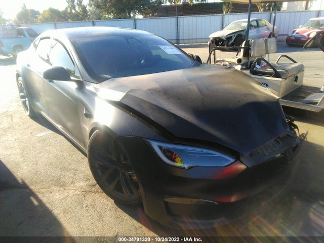 2022 Tesla Model S, VIN: 5YJSA1E5XNF483828