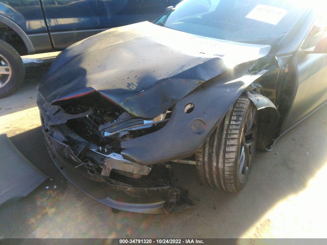 2022 Tesla Model S, VIN: 5YJSA1E5XNF483828