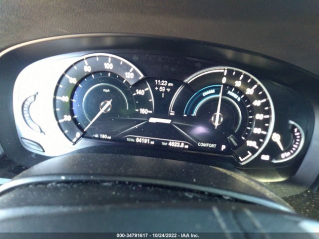 WBAJA9C5XJB033068 BMW 530e Iperformance
