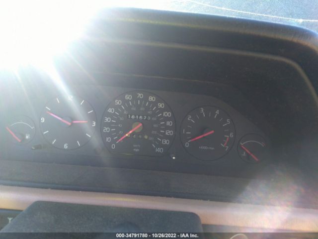 YV1JS831XR1168019 Volvo 940