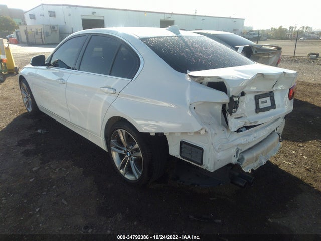 2018 BMW 3 Series, VIN: WBA8B9C57JEE82298