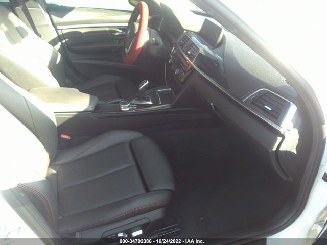2018 BMW 3 Series, VIN: WBA8B9C57JEE82298