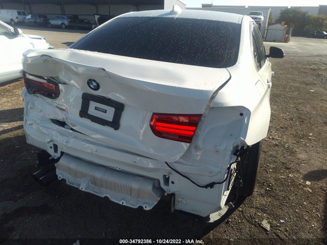 2018 BMW 3 Series, VIN: WBA8B9C57JEE82298