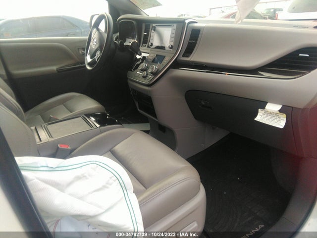 2020 Toyota Sienna, VIN: 5TDYZ3DC0LS085888