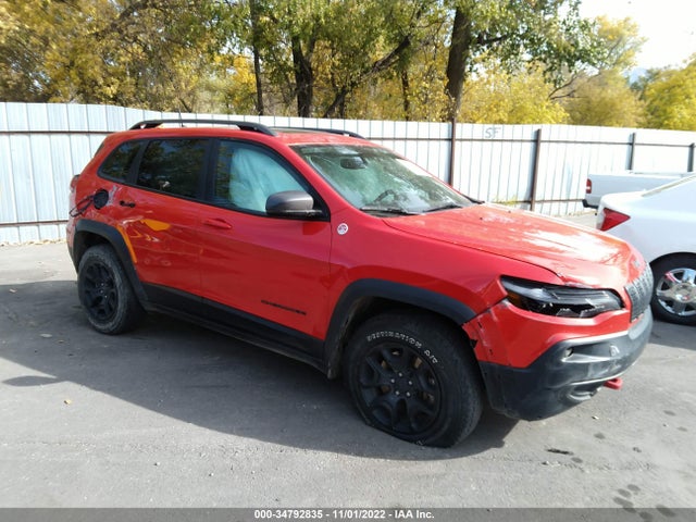 1C4PJMBN8KD360575 Jeep Cherokee Trailhawk Elite