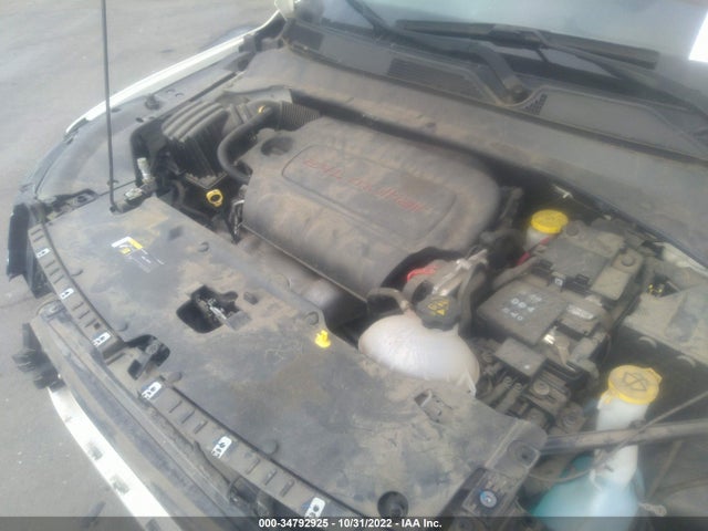 3C4NJCBBXJT468745 Jeep Compass Latitude