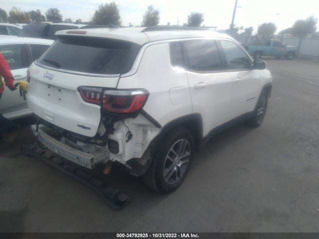 3C4NJCBBXJT468745 Jeep Compass Latitude