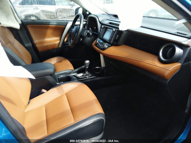 2016 Toyota RAV4, VIN: JTMDJREV0GD003653