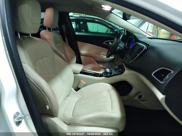 2015 Chrysler 200, VIN: 1C3CCCEG3FN567282