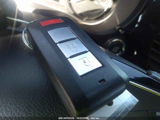 2020 Mitsubishi Outlander, VIN: JA4AD3A38LZ016198