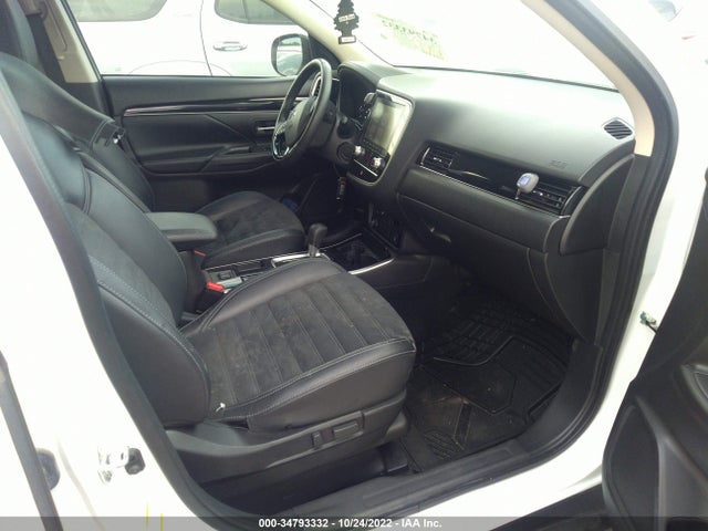 2020 Mitsubishi Outlander, VIN: JA4AD3A38LZ016198