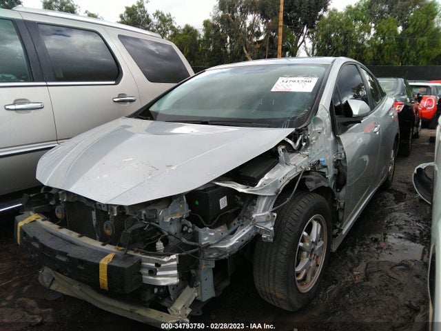 Toyota Prius Two 2016 JTDKBRFU7G3018229 Image 2