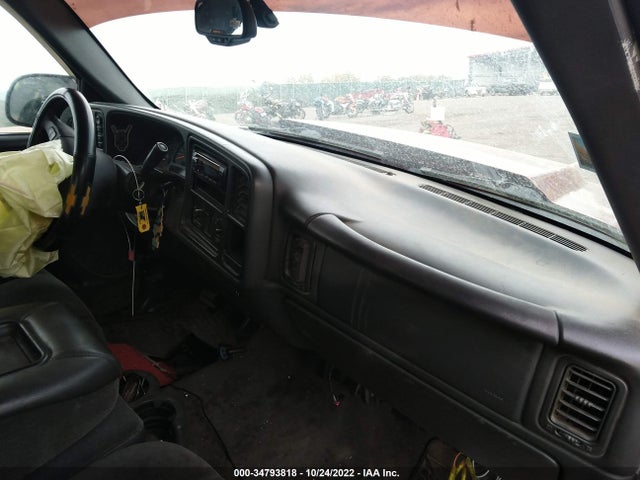 2005 CHEVROLET SILVERADO 1500 Z71 VIN: 2GCEK19B651324589