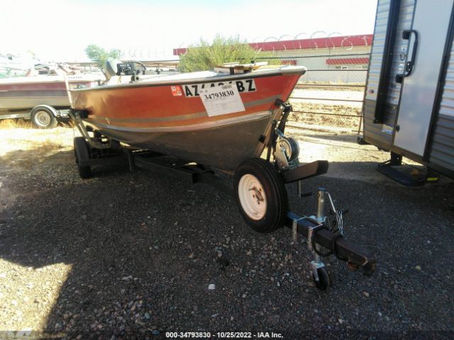1982 LUND OTHER VIN: LUNA1929M82B
