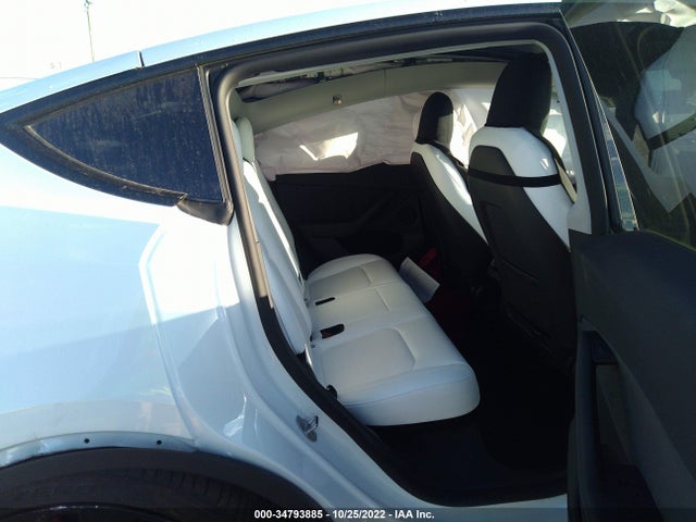Tesla Model Y Performance 2022 7SAYGDEF1NF521162 Image 8