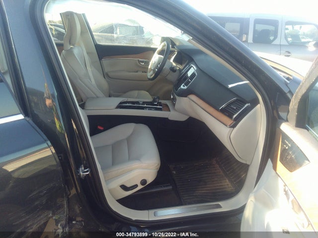 2021 Volvo XC90, VIN: YV4BR0CK7M1700400