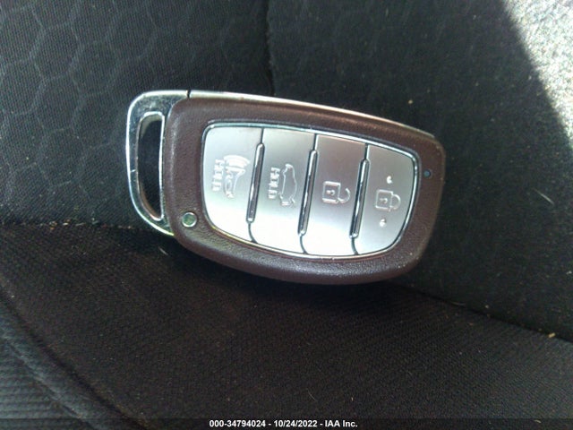 Hyundai Elantra Value Edition 2020 5NPD84LF2LH502209 Image 3