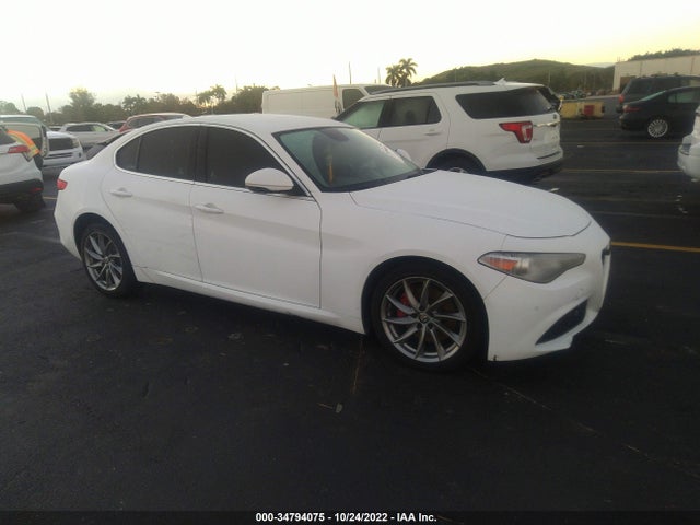 2017 Alfa Romeo Giulia, VIN: ZARFAEDN1H7547331
