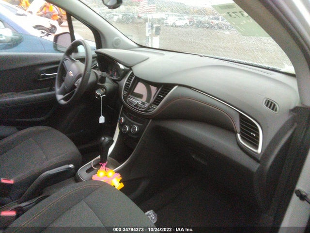 2018 Chevrolet Trax, VIN: 3GNCJKSB0JL383065
