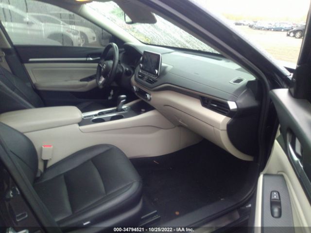 1N4BL4DV2KC176116 Nissan Altima