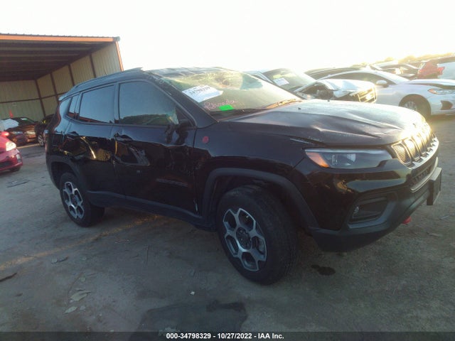 2022 Jeep Compass, VIN: 3C4NJDDB6NT124127