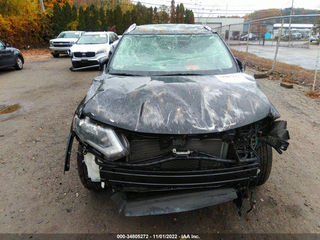 2018 NISSAN ROGUE SV VIN: KNMAT2MV0JP563281