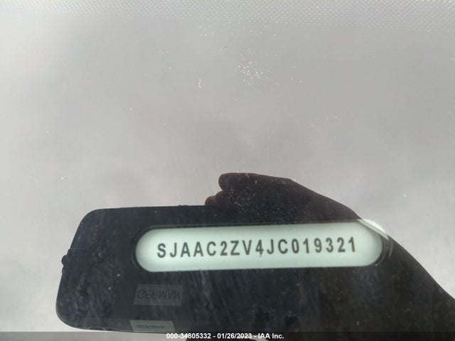 2018 Bentley Bentayga, VIN: SJAAC2ZV4JC019321
