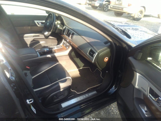 SAJWA0E76D8S93232 Jaguar XF