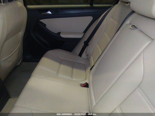 2014 VOLKSWAGEN JETTA SEDAN SE VIN: 3VWD17AJ2EM425929