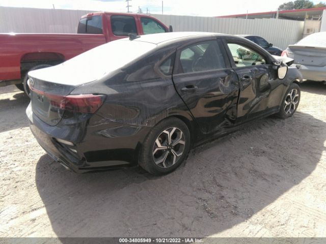 3KPF24AD3ME360227 KIA Forte Lxs