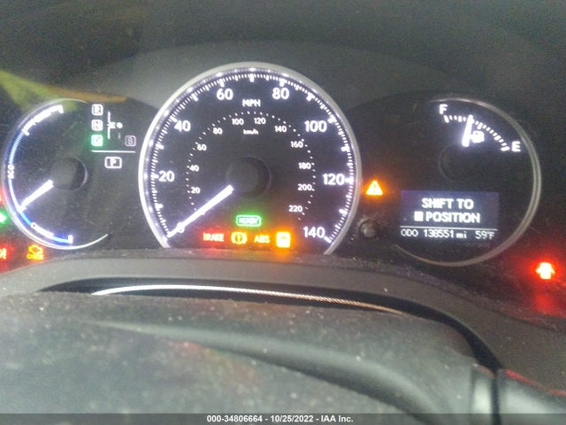 Lexus CT 200H 2012 JTHKD5BH9C2058693 Image 8