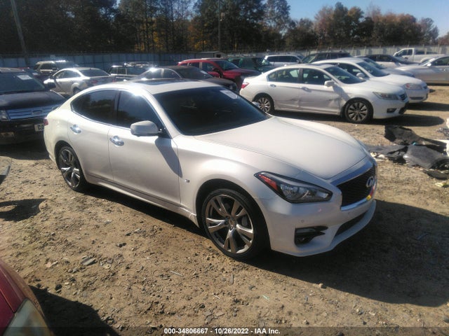 2016 Infiniti Q70, VIN: JN1BY1AR8GM270412