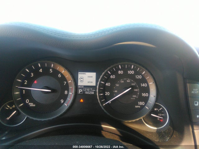 2016 Infiniti Q70, VIN: JN1BY1AR8GM270412