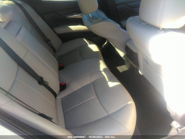 2016 Infiniti Q70, VIN: JN1BY1AR8GM270412
