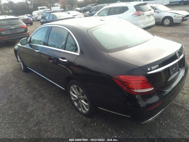 2019 Mercedes-Benz E-Class, VIN: WDDZF4KB4KA515680
