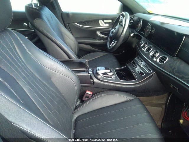 2019 Mercedes-Benz E-Class, VIN: WDDZF4KB4KA515680