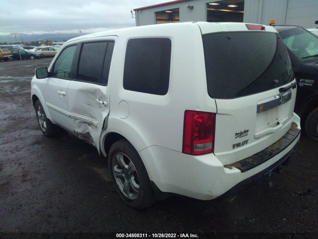 2015 Honda Pilot, VIN: 5FNYF4H47FB045592