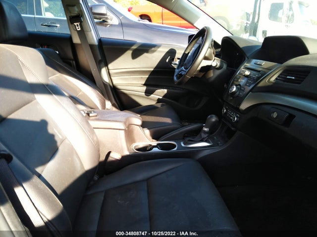 Acura ILX 2017 19UDE2F39HA016009 Image 5