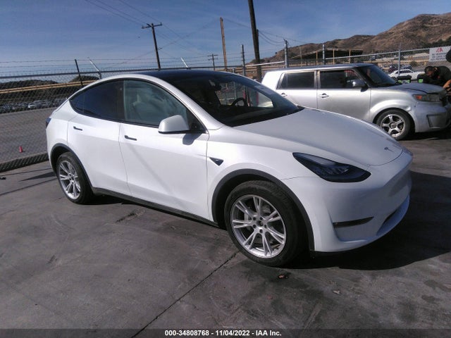 Tesla Model Y Long Range 2022 7SAYGDEE8NF469374 main image