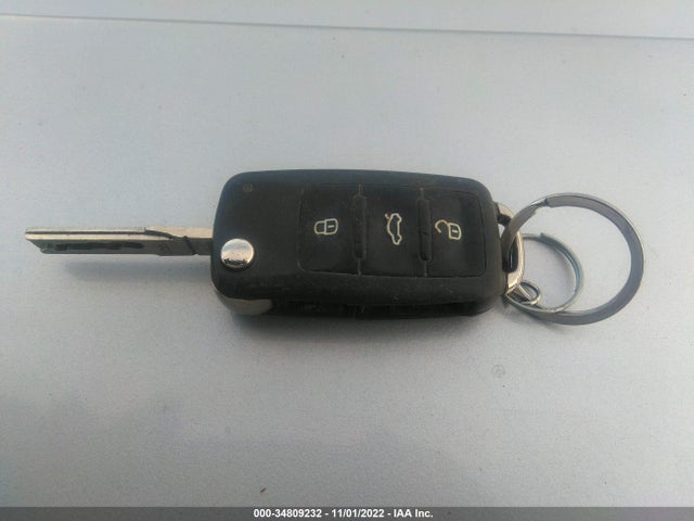 2014 VOLKSWAGEN JETTA SEDAN SE VIN: 3VWD07AJ3EM368885