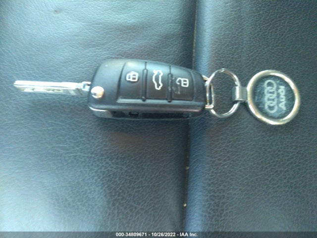 2011 AUDI A3 2.0T PREMIUM VIN: WAUBFAFM0BA027541