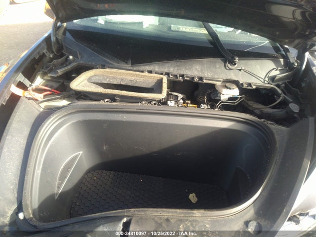 Tesla Model Y 2020 5YJYGDEE4LF053610 Image 10