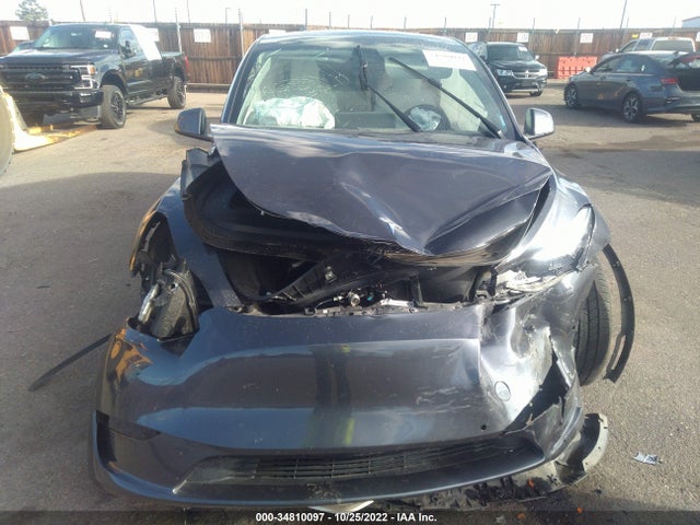 Tesla Model Y 2020 5YJYGDEE4LF053610 Image 6