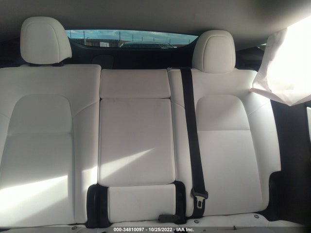 Tesla Model Y 2020 5YJYGDEE4LF053610 Image 8