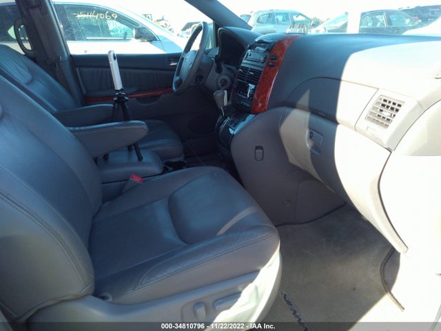 2009 TOYOTA SIENNA XLE VIN: 5TDBK22C19S025666