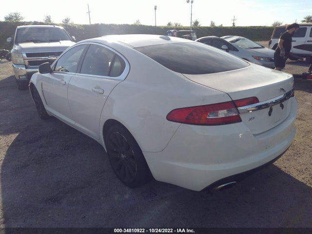 SAJWA05B99HR42145 Jaguar XF
