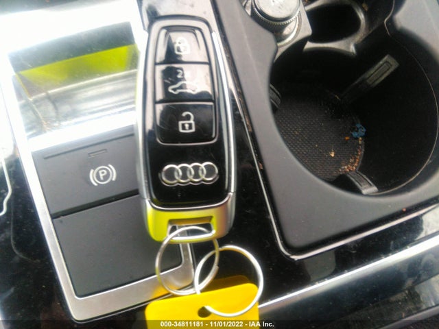 2020 Audi Q8, VIN: WA1EVAF15LD004288
